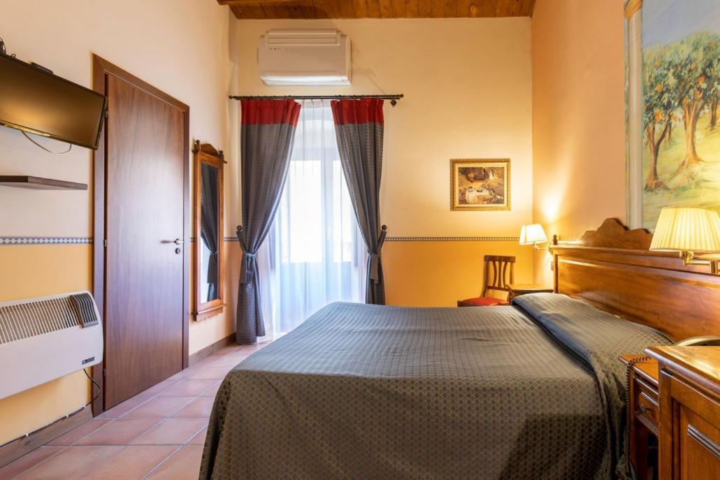 Hotel Il Barocco Ragusa Bagian luar foto