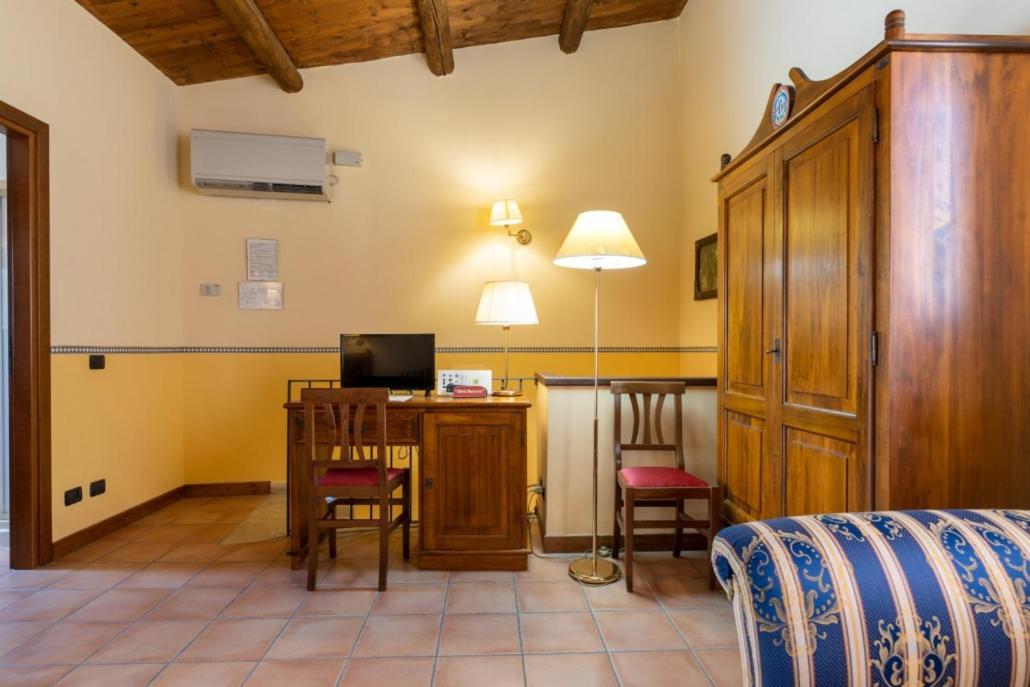 Hotel Il Barocco Ragusa Bagian luar foto